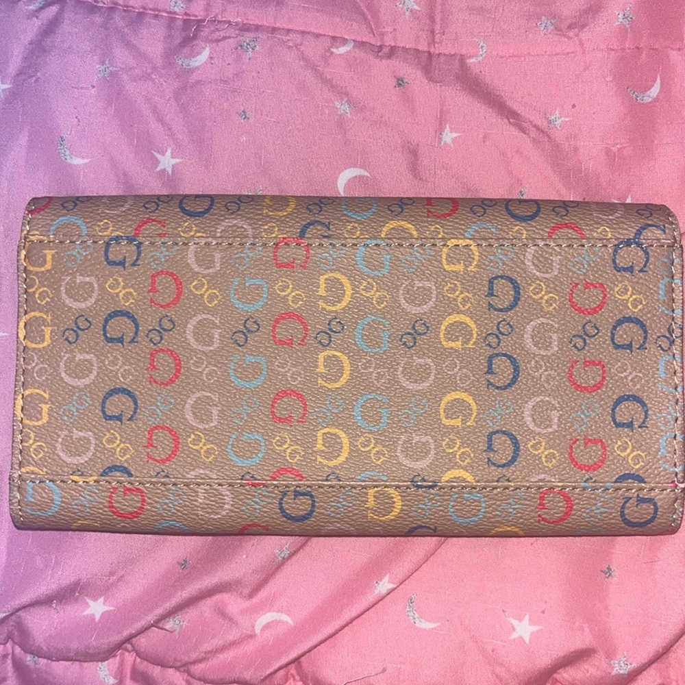 Guess Multi/Tan Wallet - Picture 2 of 3